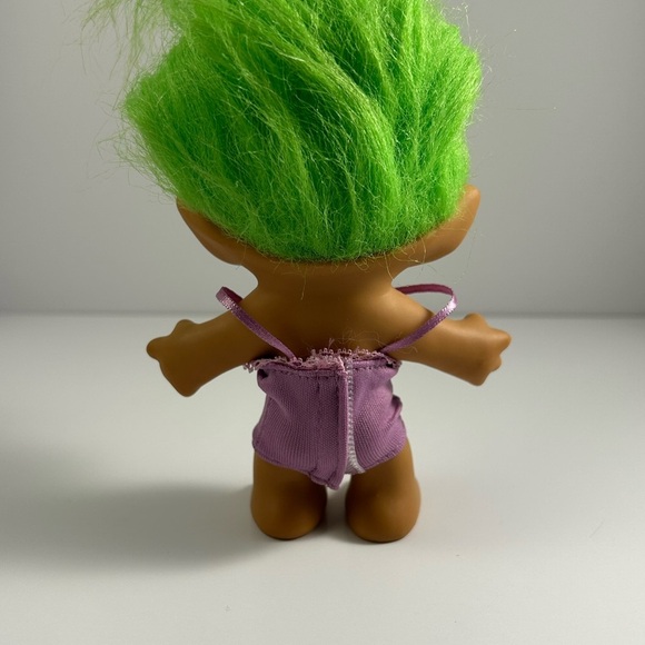 Vintage 1990s Treasure Troll Doll with Green Hair - Picture 6 of 6